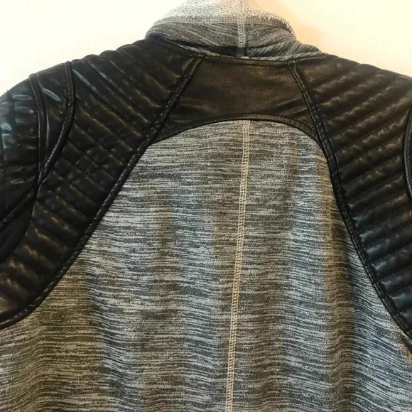 BlankNYC Sz S Open Cardigan Jacket Faux Leather - Picture 6 of 10